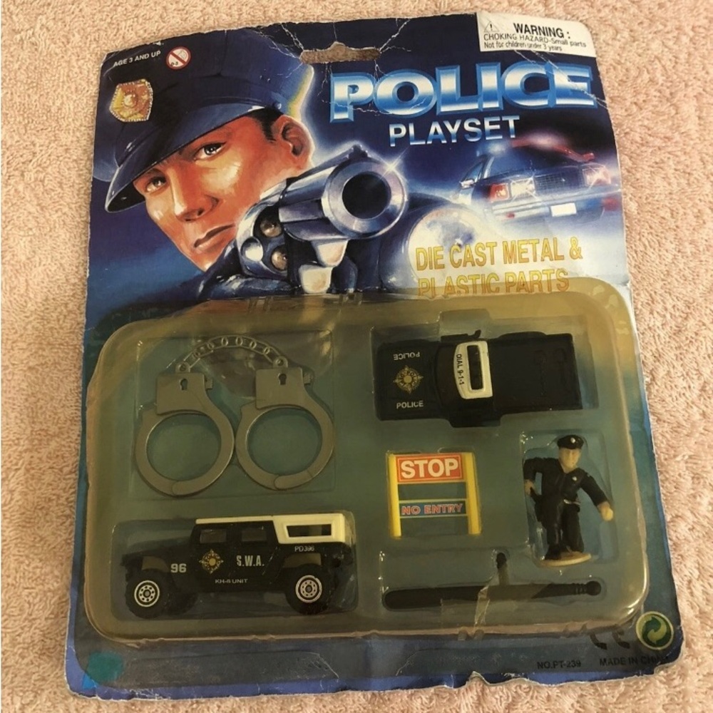 Police Playset PT-239 NOS Die Cast & Plastic